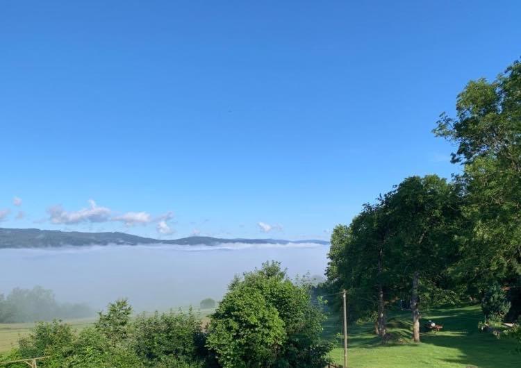 Burggasthof Weissenstein เรเกิน ภายนอก รูปภาพ